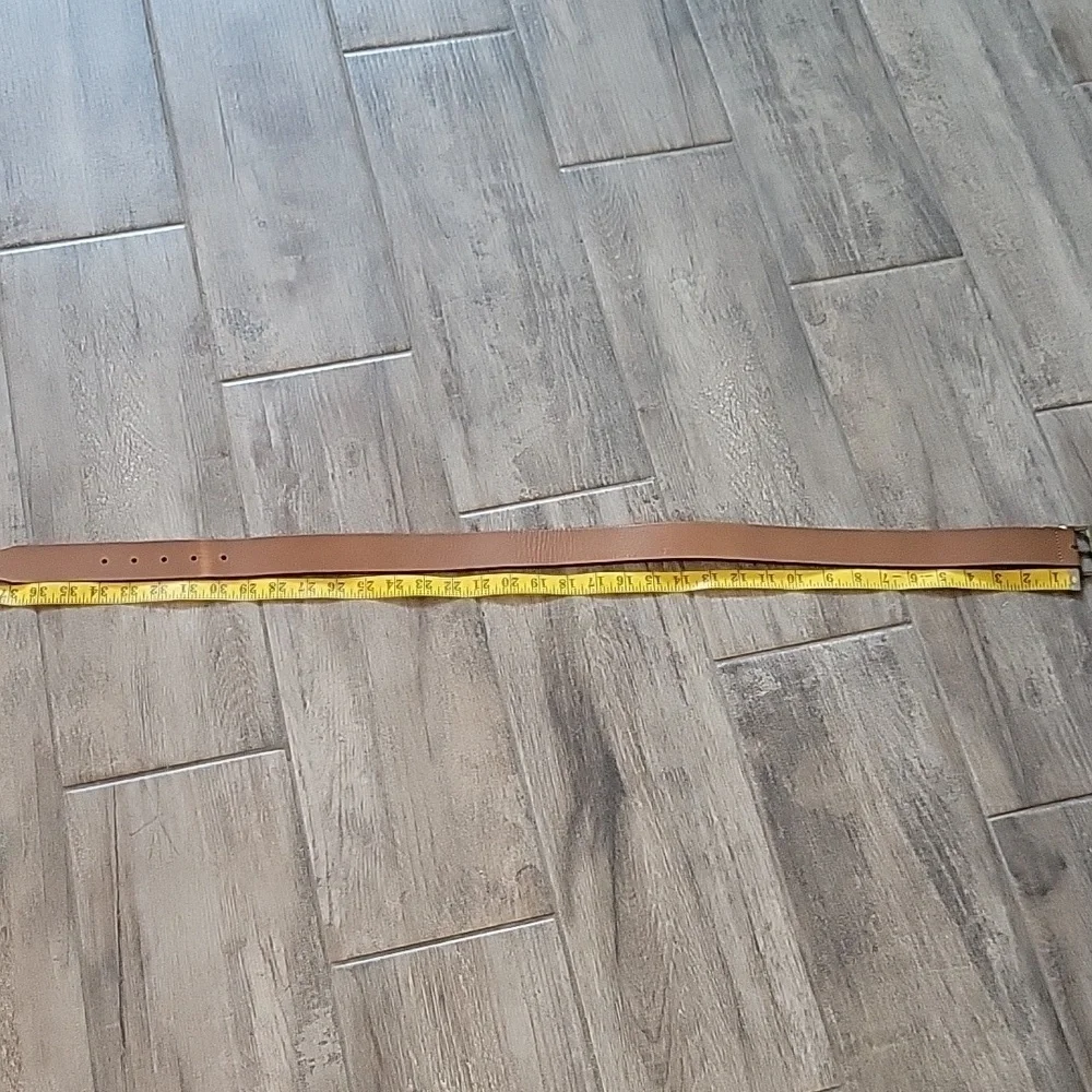 J. Crew Men's Brown Leather Belt Size 30